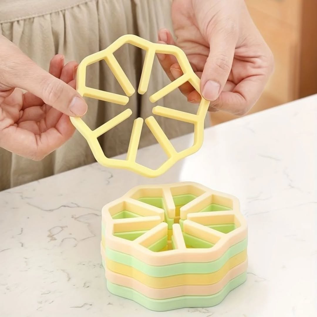 Flower shape silicon heat resistance pot matte ( 2PCS)