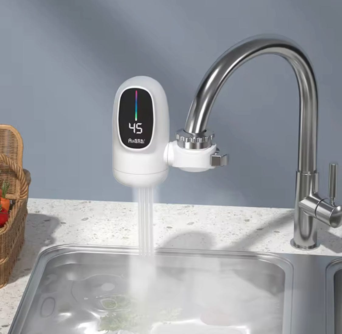 Electric mini hot water sink geyser