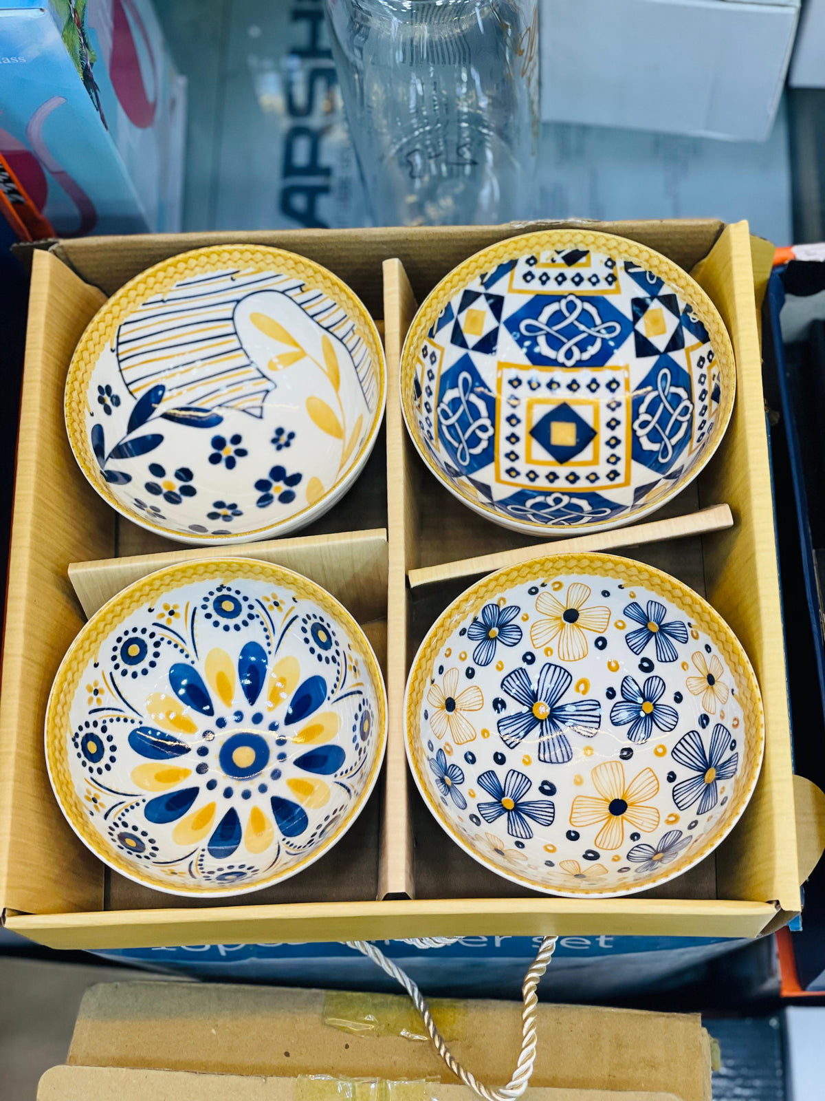 Creative Ceramic Porcelain Bowl Set (Box Packing)