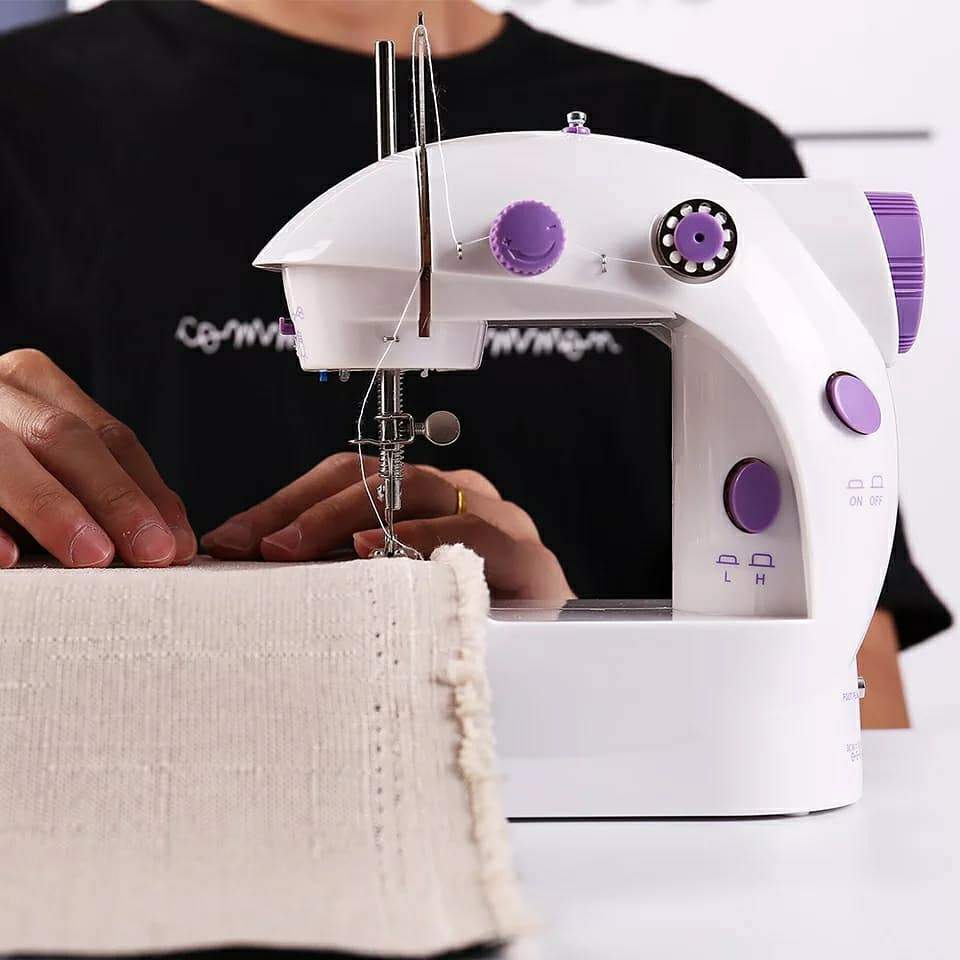 Mini Sewing Machine